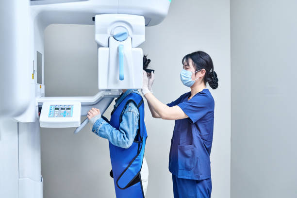 Best Emergency Root Canal Treatment in Wfield, IN